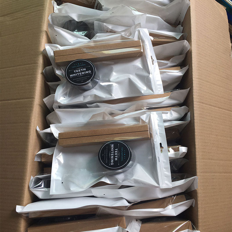MINTY CHARCOAL TEETH WHITENING POWDER + TOOTHRUSH