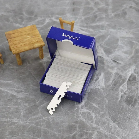 SINGLE-SIDED RAZOR BLADES