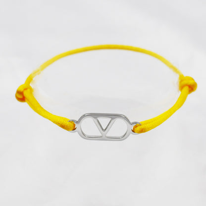 Cross-border source foreign trade hand-woven couple stainless steel Warren V bracelet hollow English letter bracelet adjustable